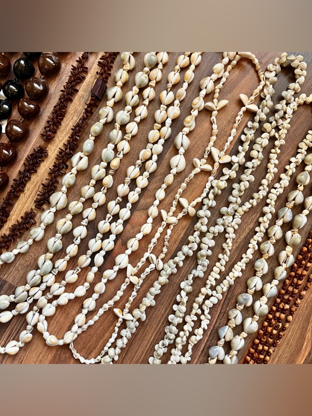 Shell & Ribbon lei bundle - Picture 4 of 4